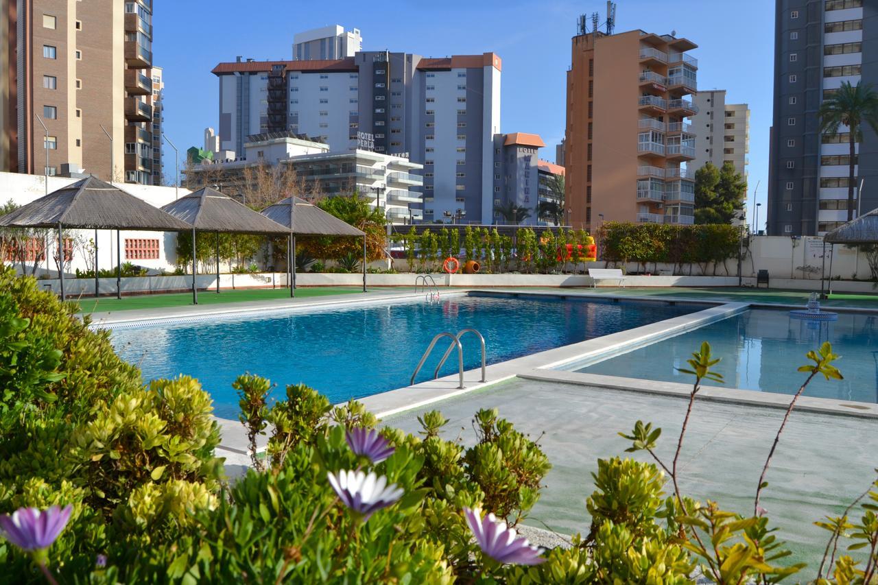 Edificio Gemelos 2 *